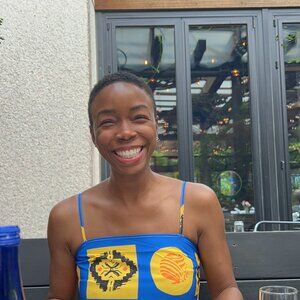 Meet your Posher, Whitney